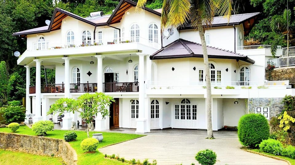 Samindra Villa Vacation rental in Kandy