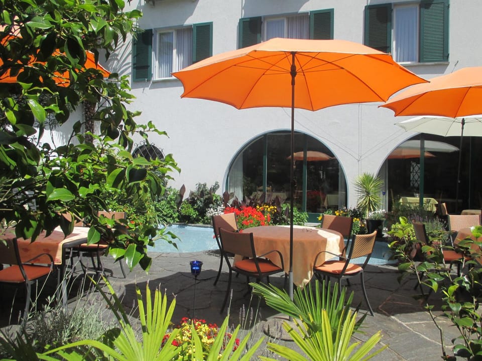 Garden, Balcony/Terrace, Dining area, Garden view