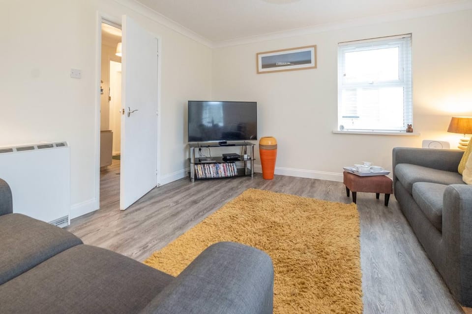 17 Britten Close - Aldeburgh Coastal Cottages Apartment in Aldeburgh