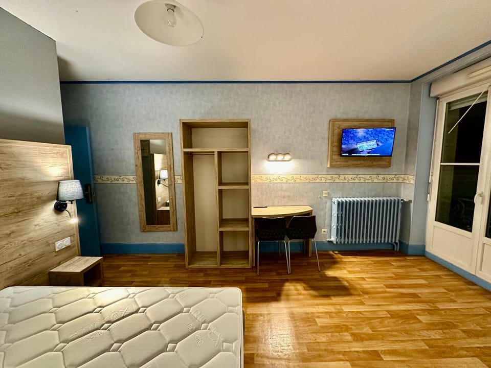 Hotel Le D'artagnan Hotel in Occitanie