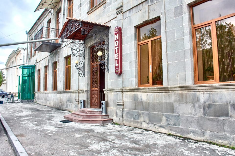 Facade/entrance, Property logo or sign