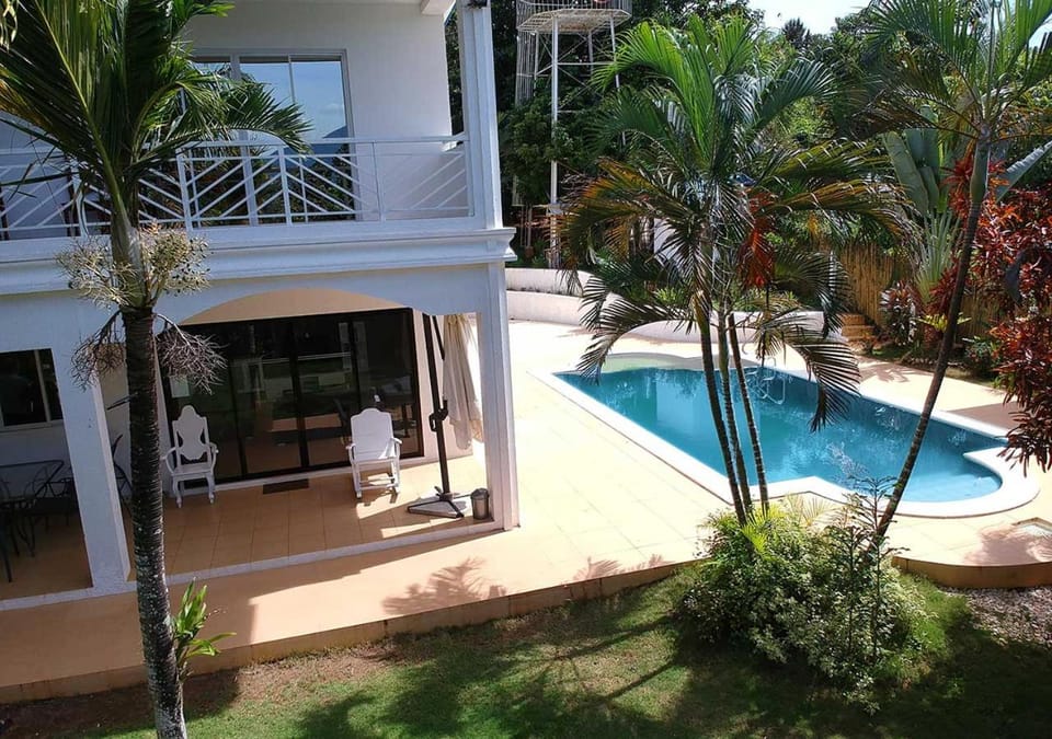 Patio, Bird's eye view, Garden, Living room, Swimming pool, Swimming pool