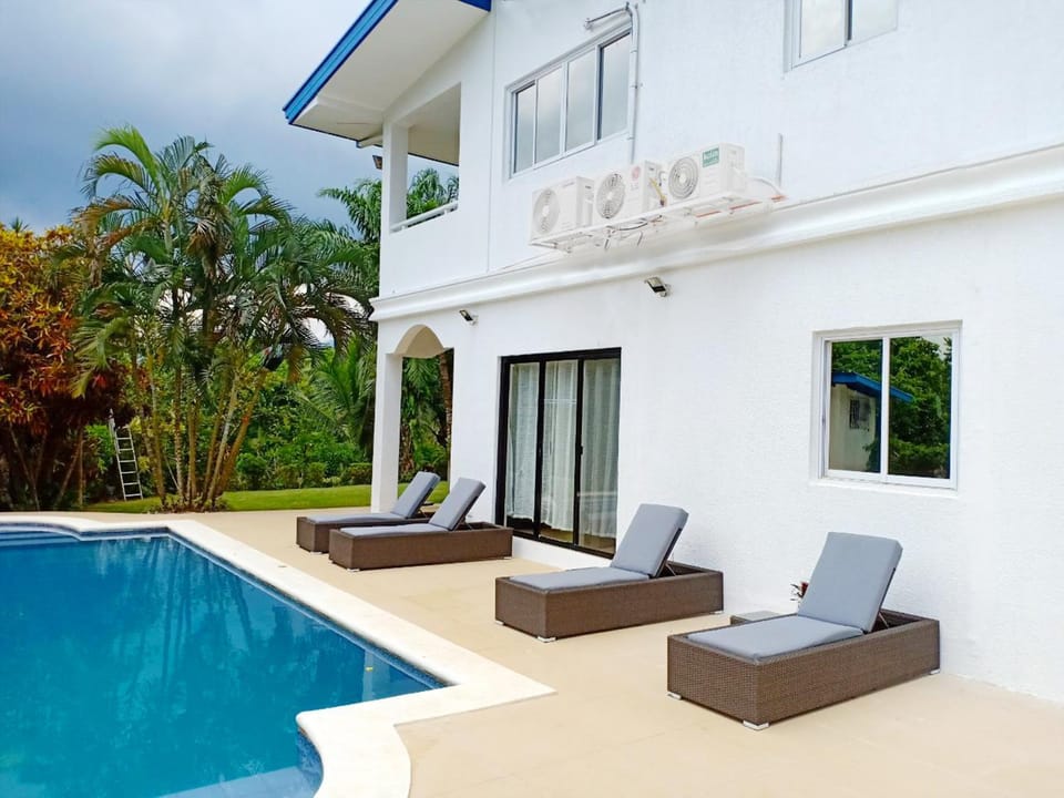Property building, Pool view, Swimming pool, Swimming pool