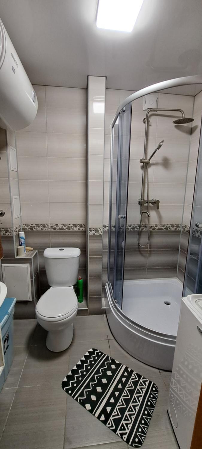 Сонячна галерея, 2-га міська лікарня Apartment in Dnipropetrovsk Oblast