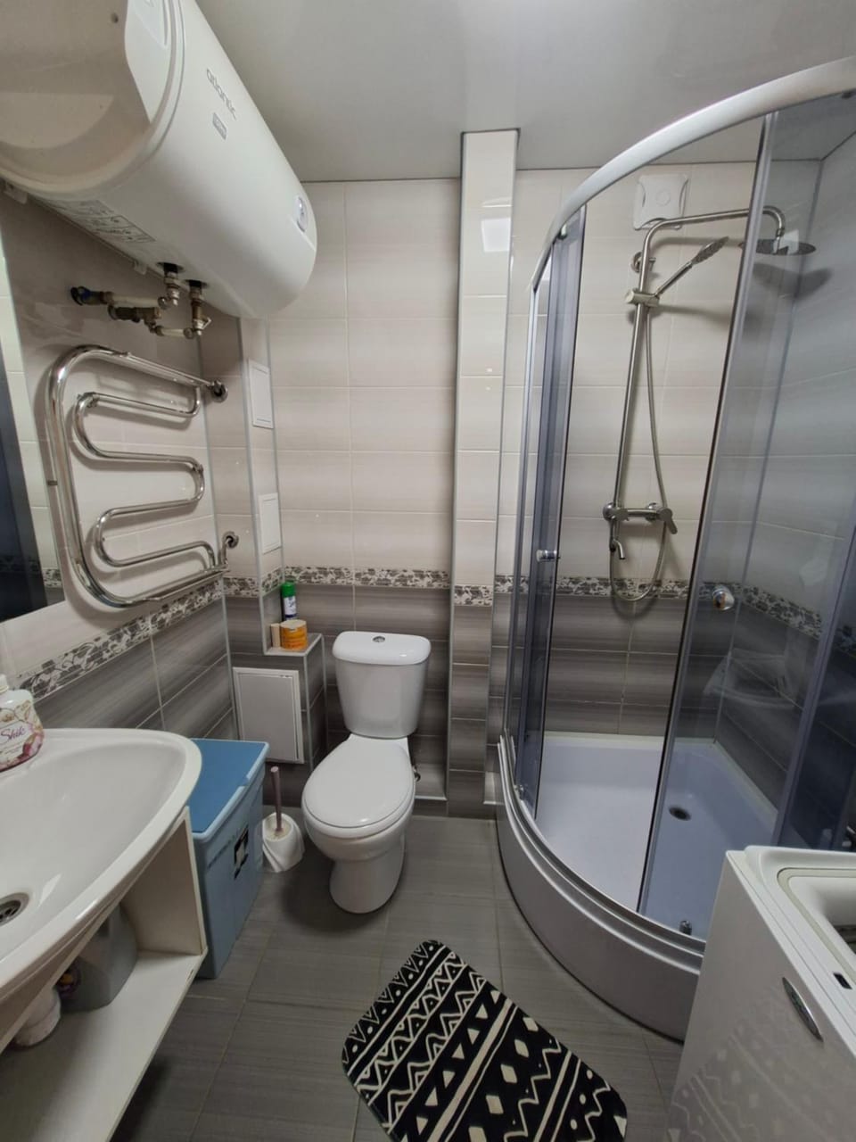 Сонячна галерея, 2-га міська лікарня Apartment in Dnipropetrovsk Oblast