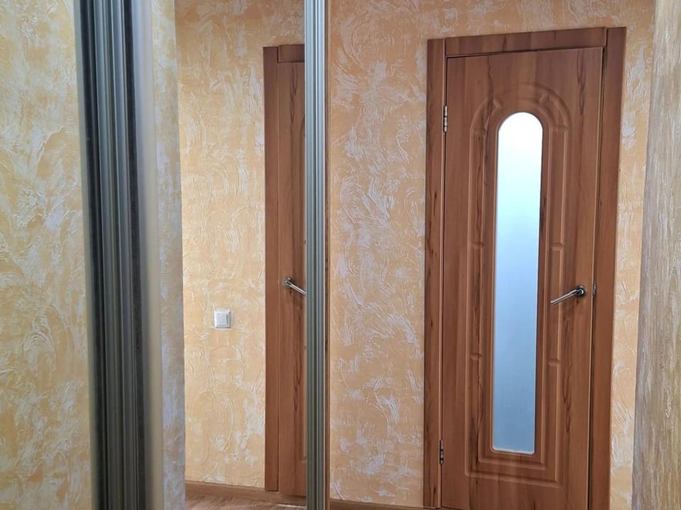 Сонячна галерея, 2-га міська лікарня Apartment in Dnipropetrovsk Oblast