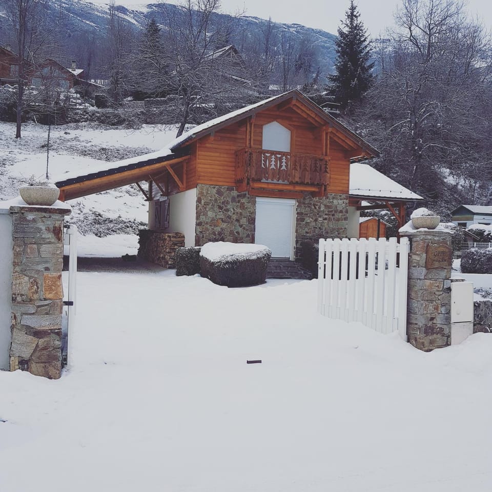 Property building, Winter