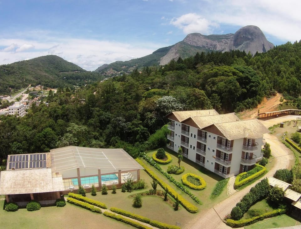 Property building, Bird's eye view, Swimming pool