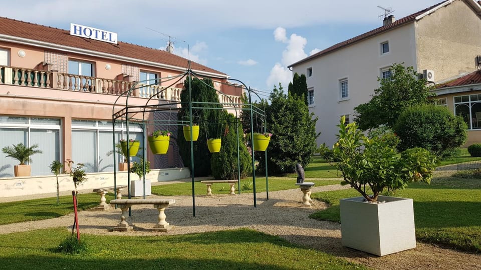 Property building, Garden