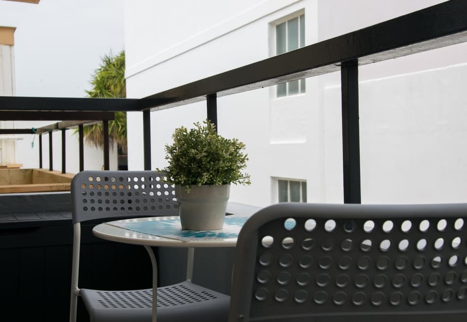 Balcony/Terrace, Balcony/Terrace