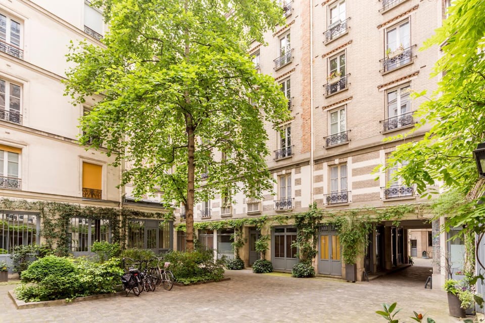 Property building, Inner courtyard view