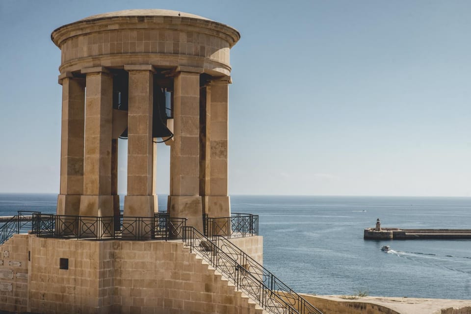 Nearby landmark