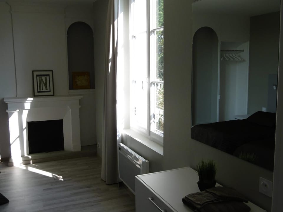 Decorative detail, Bedroom