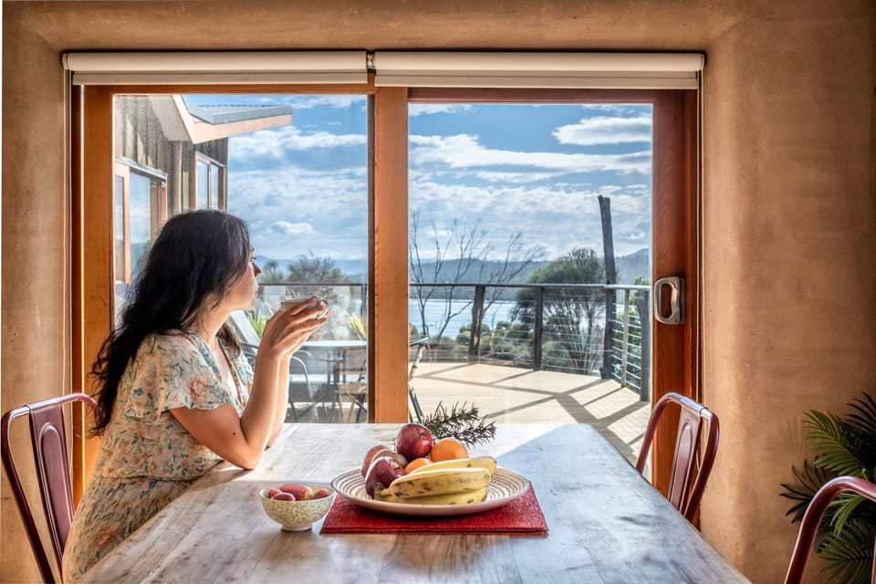 View (from property/room), View (from property/room), Balcony/Terrace, Balcony/Terrace, Seating area, Dining area, Sea view