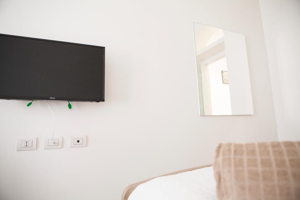 TV and multimedia, Bedroom