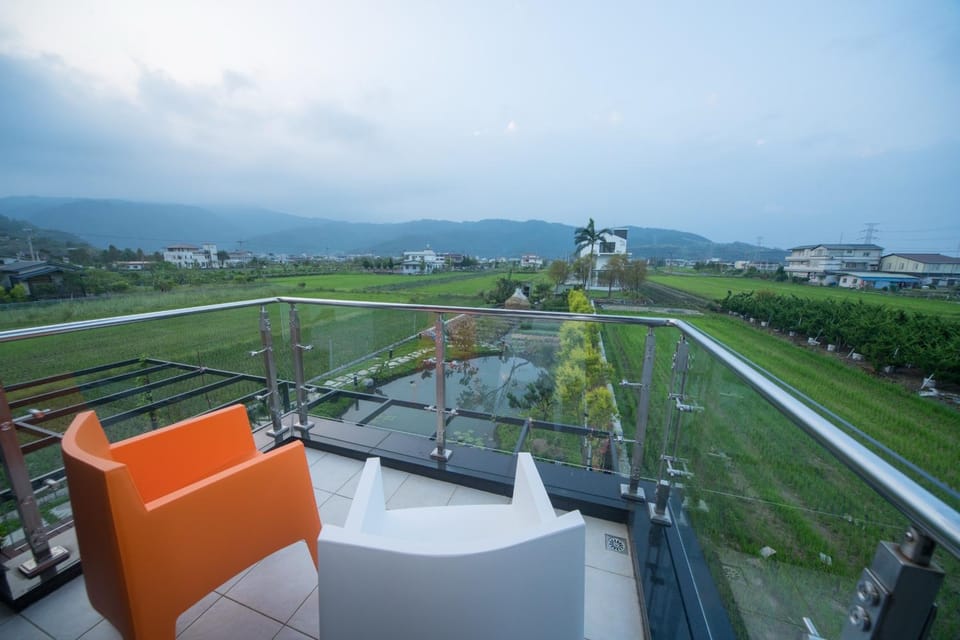 Day, Balcony/Terrace, Balcony/Terrace, Mountain view