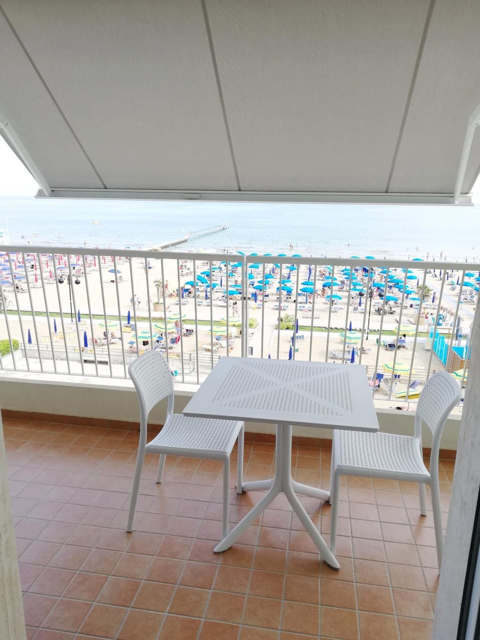View (from property/room), Balcony/Terrace, Beach