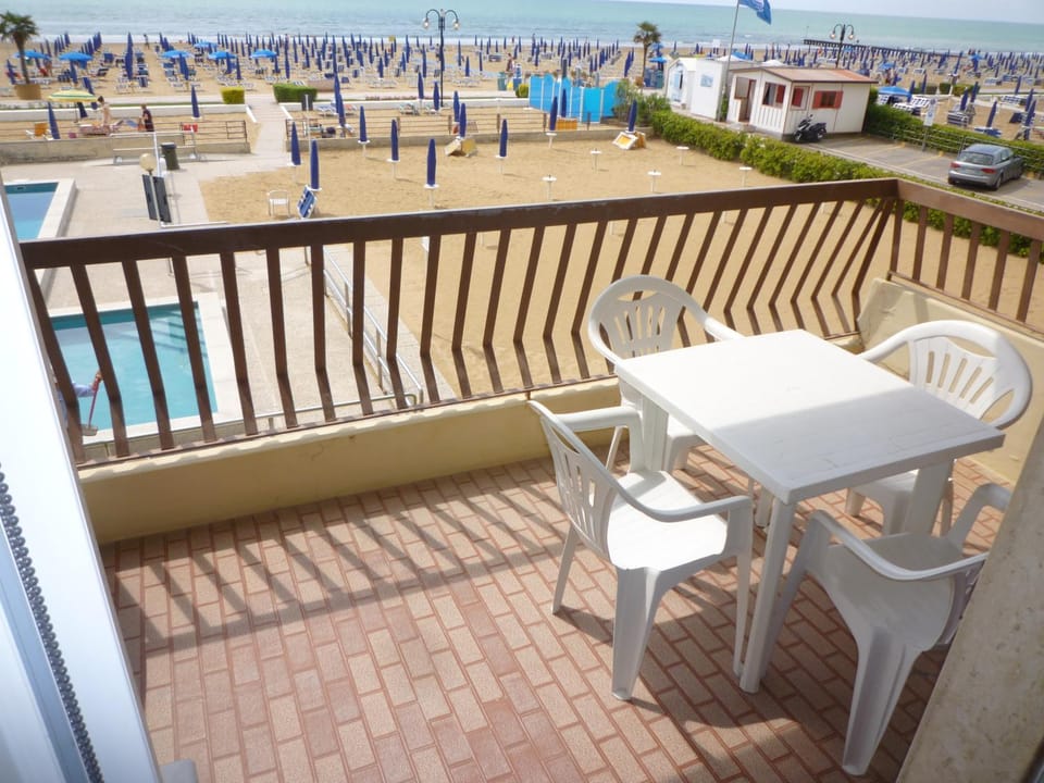 View (from property/room), Balcony/Terrace, Beach, Pool view, Sea view, Swimming pool