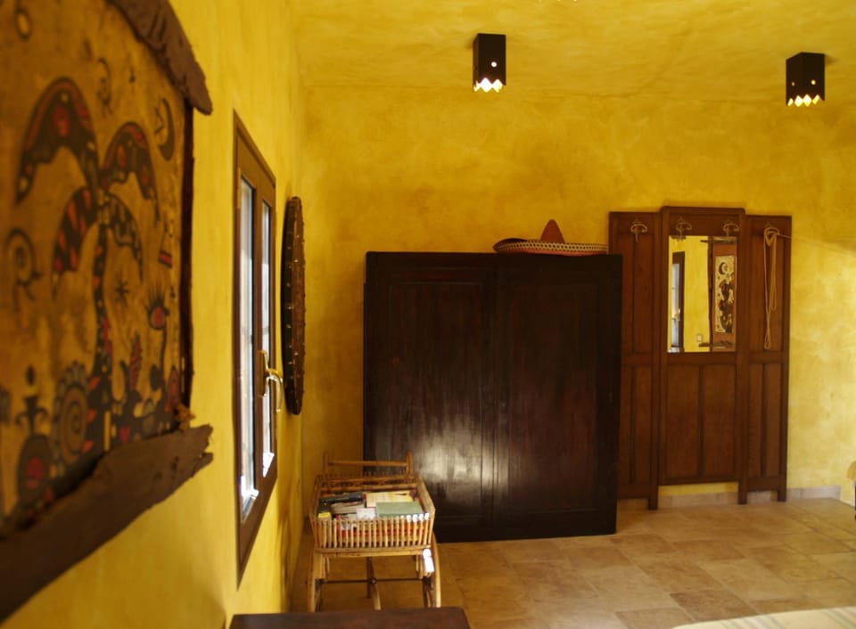 Seating area
