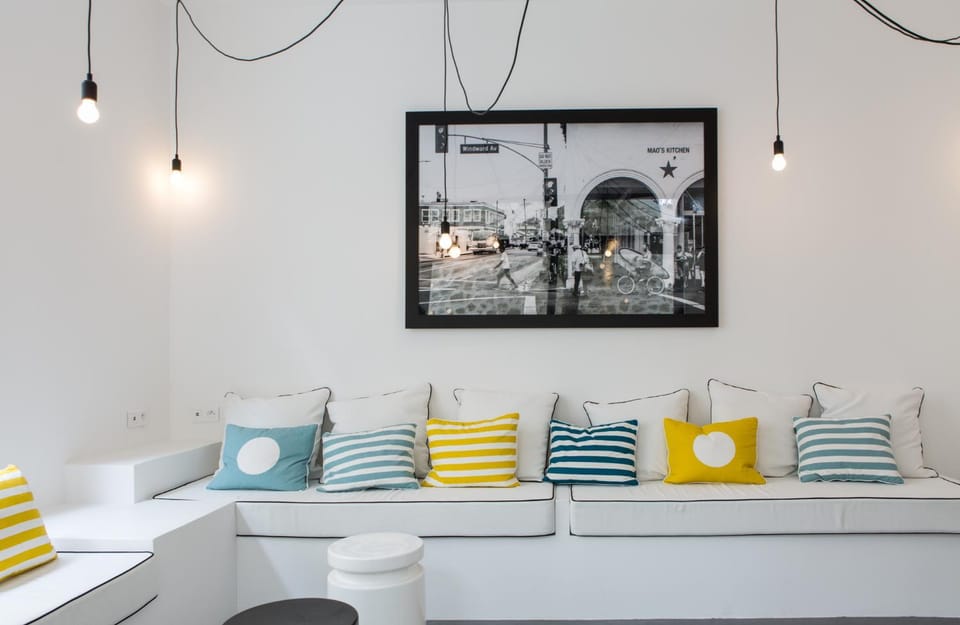Communal lounge/ TV room