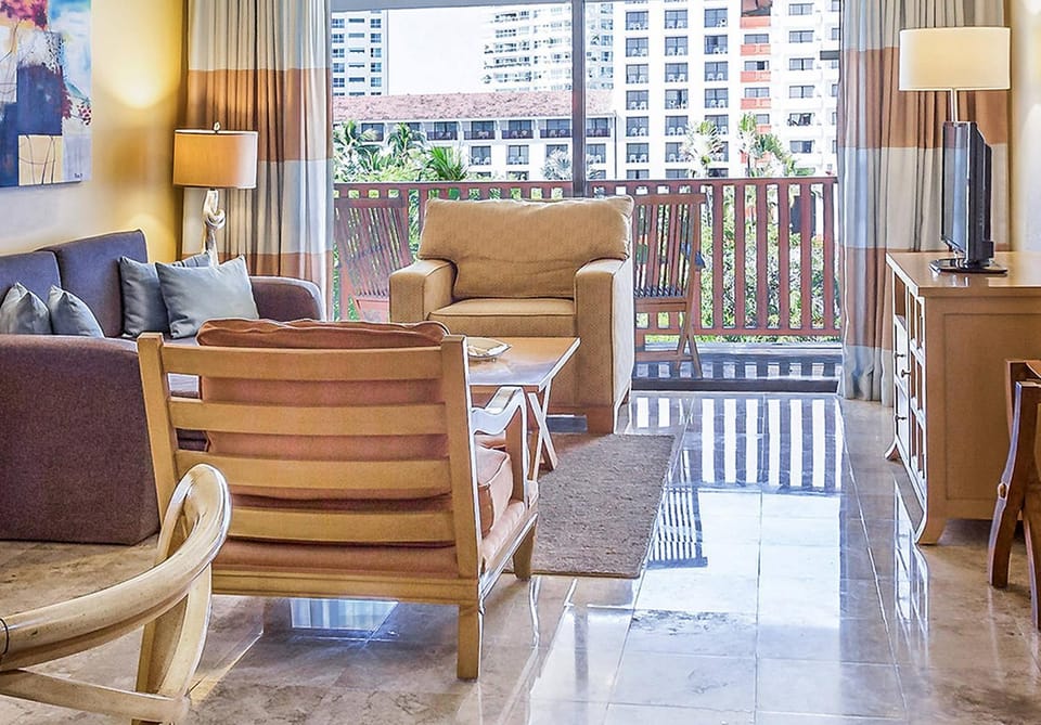 TV and multimedia, View (from property/room), Balcony/Terrace