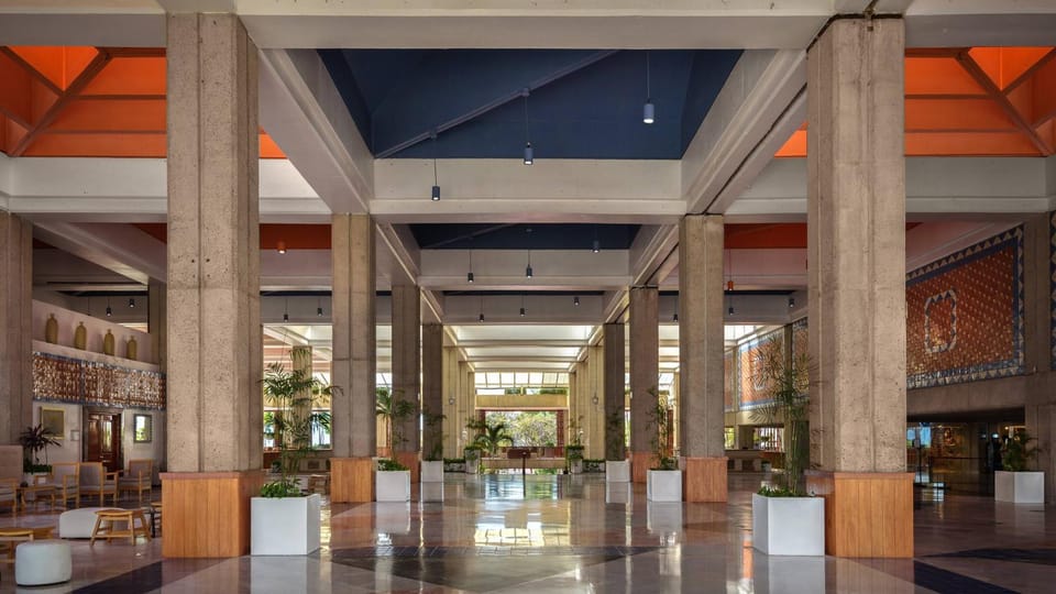 Facade/entrance, View (from property/room), Lobby or reception
