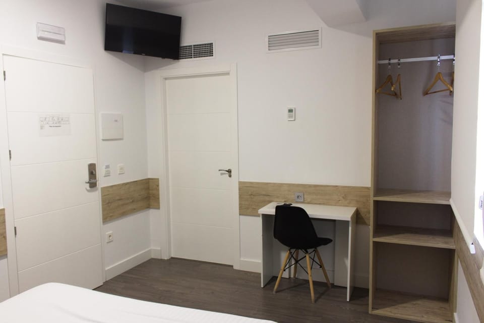 Deluxe Hostels & Suites Merida Bed and Breakfast in Mérida