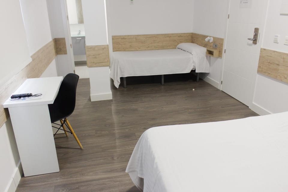 Deluxe Hostels & Suites Merida Bed and Breakfast in Mérida