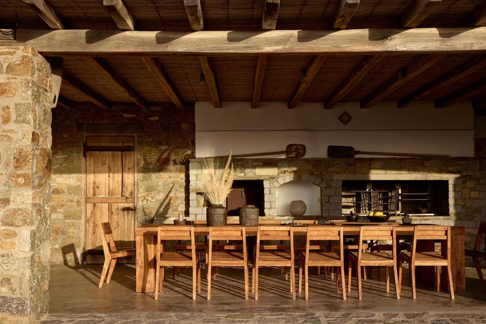 BBQ facilities, Dining area