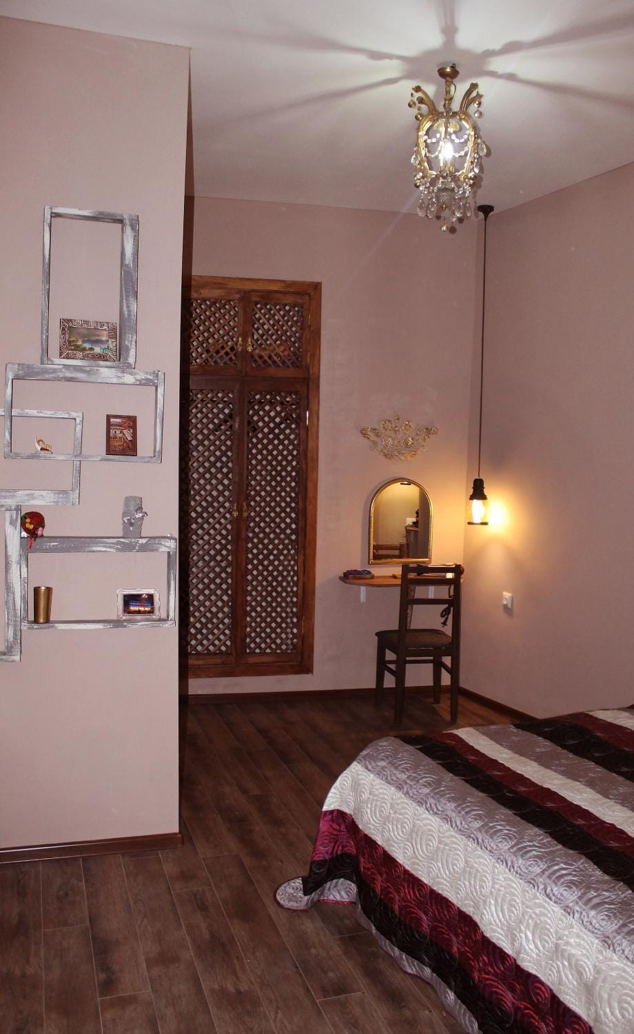 Bed, Decorative detail, Bedroom