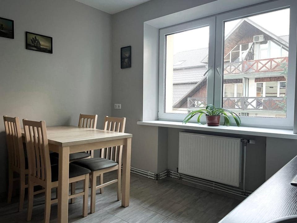 Dining area, Communal kitchen, kitchen