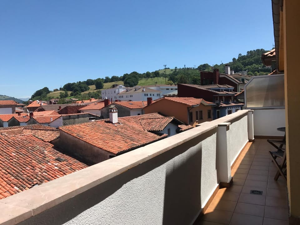 Balcony/Terrace, City view