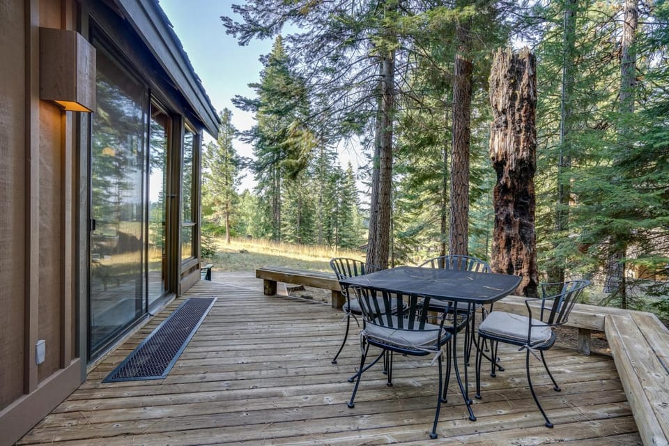 Big Meadow View House in Oregon