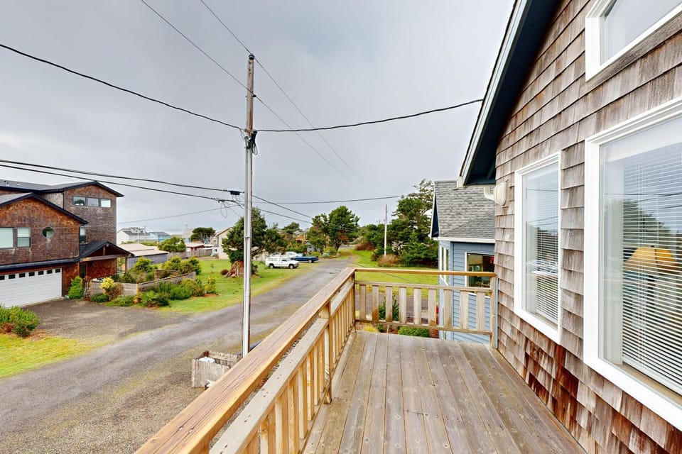 The Heron's Nest Vacation Rental House in Cape Meares