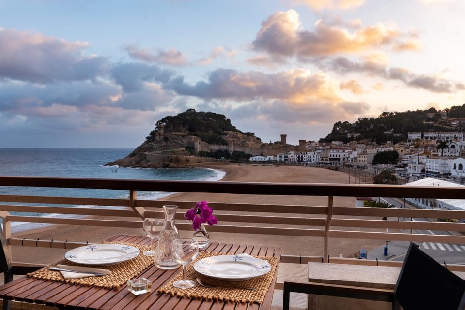 Balcony/Terrace, Landmark view, Sea view