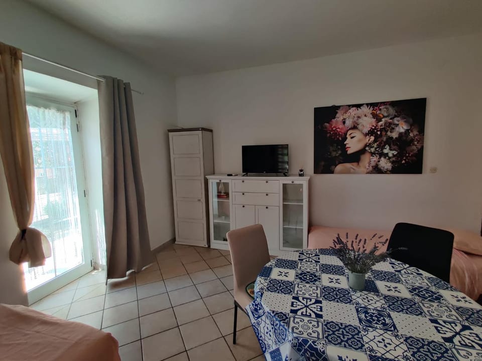 Apartments Pula with private parking Self Check In Apartment in Pula