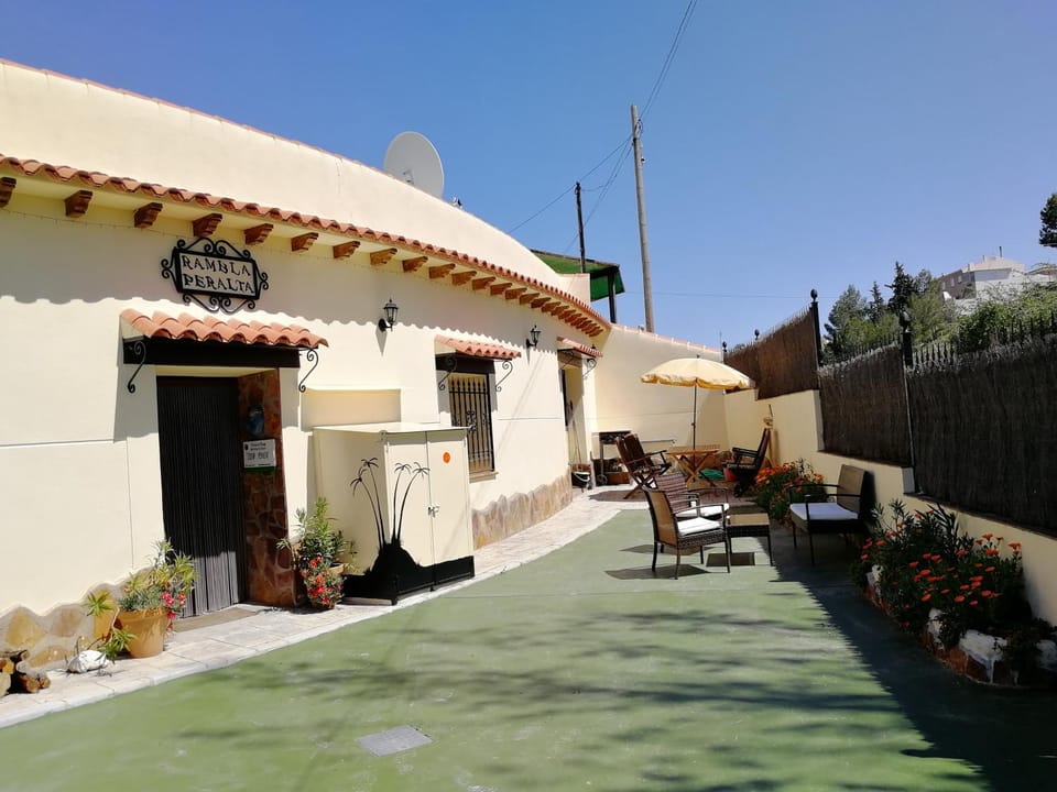 Cueva Peralta House in Sierra de Cazorla Comarca