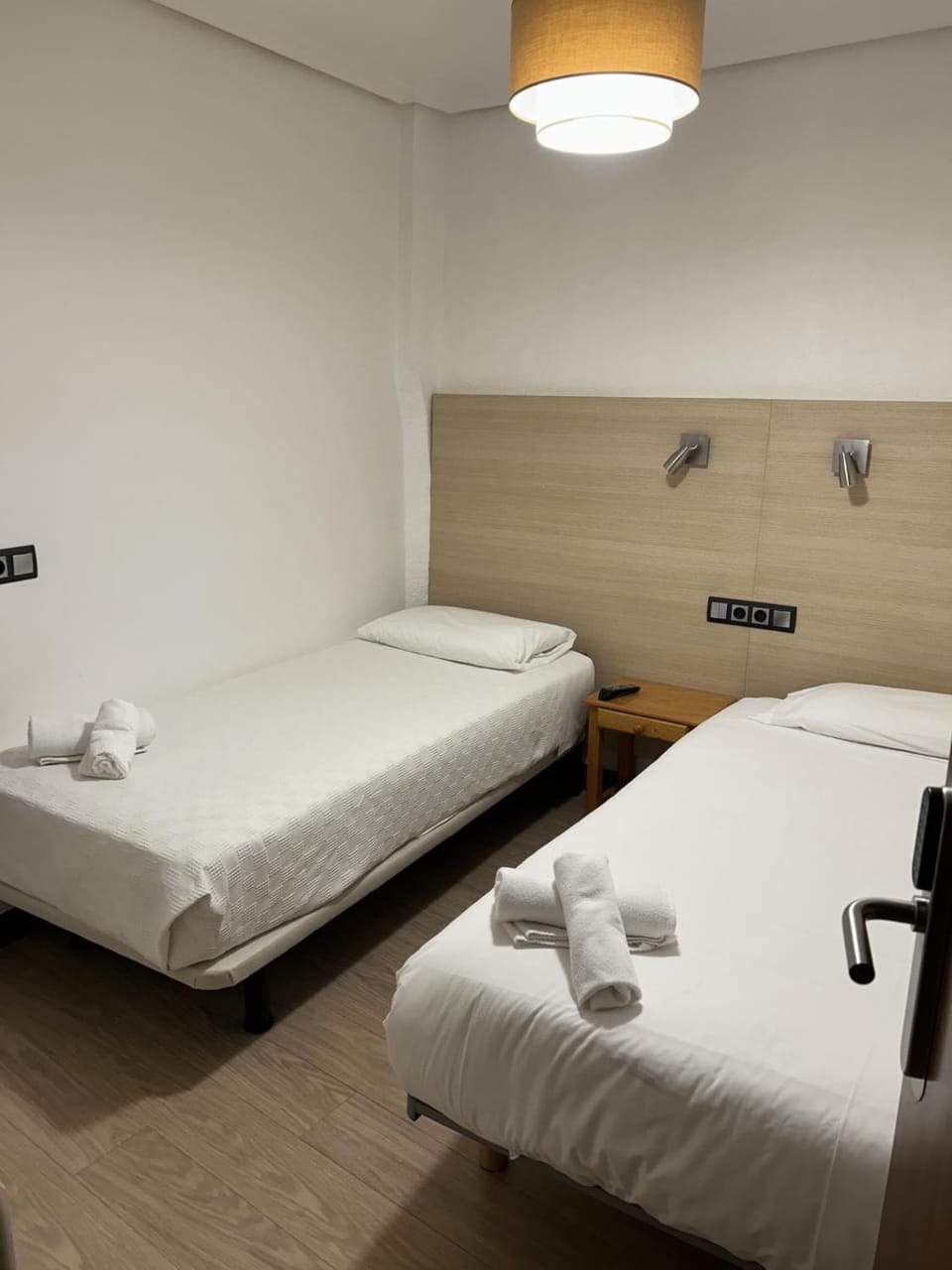 Casa OTANO Bed and Breakfast in Pamplona