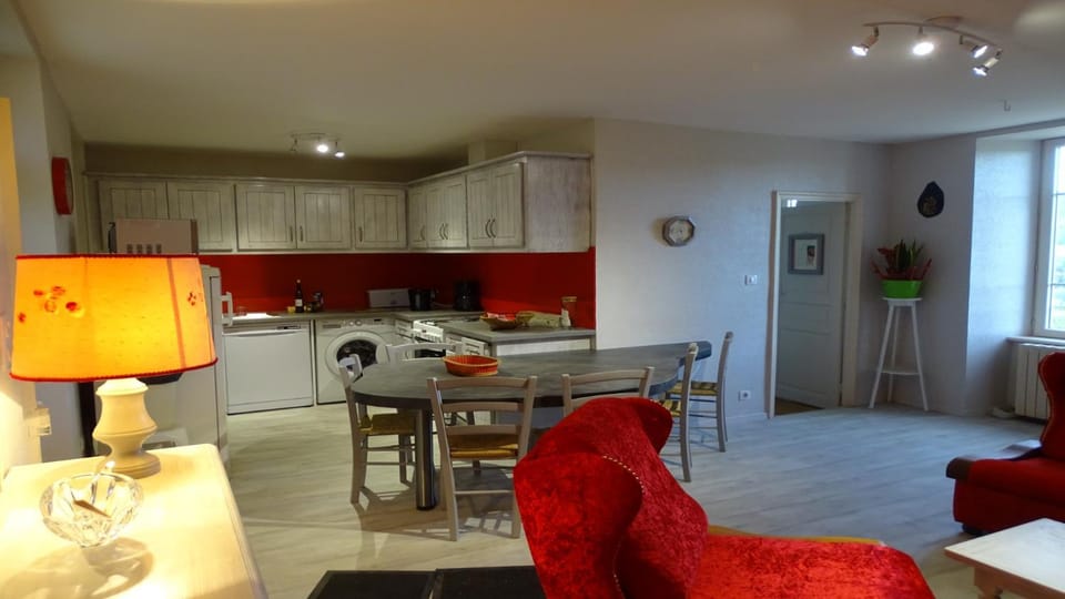 Living room, Dining area