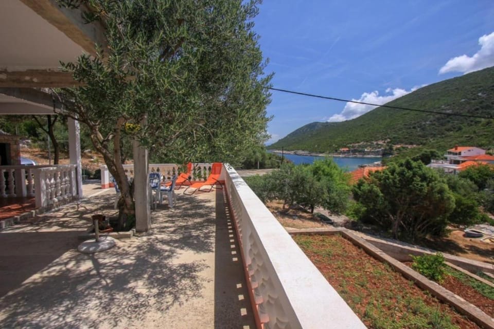 Property building, Sea view
