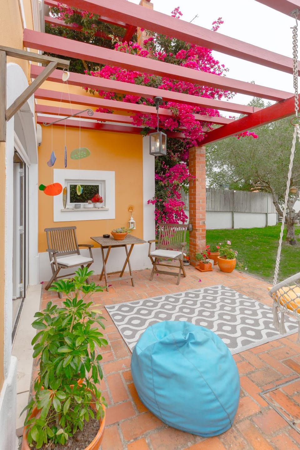 Garden, Balcony/Terrace