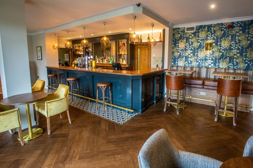 Lounge or bar