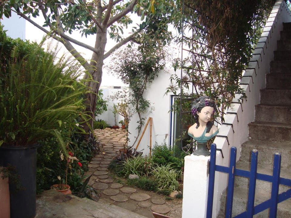 Property building, Garden