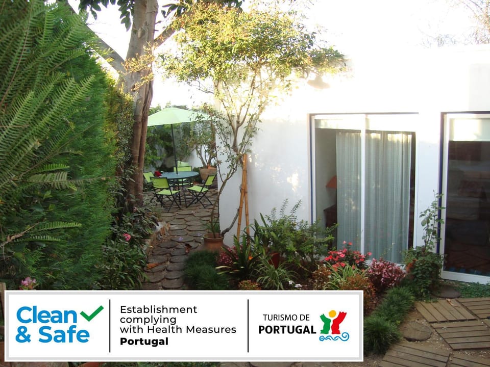 Patio, Facade/entrance, Logo/Certificate/Sign, Certificate/Award