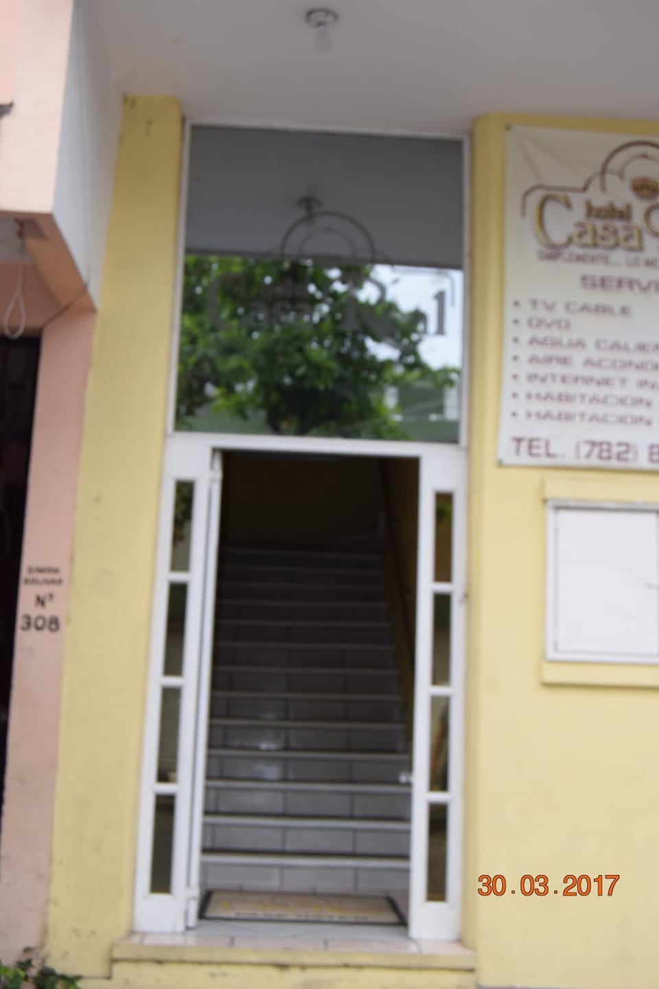 Facade/entrance