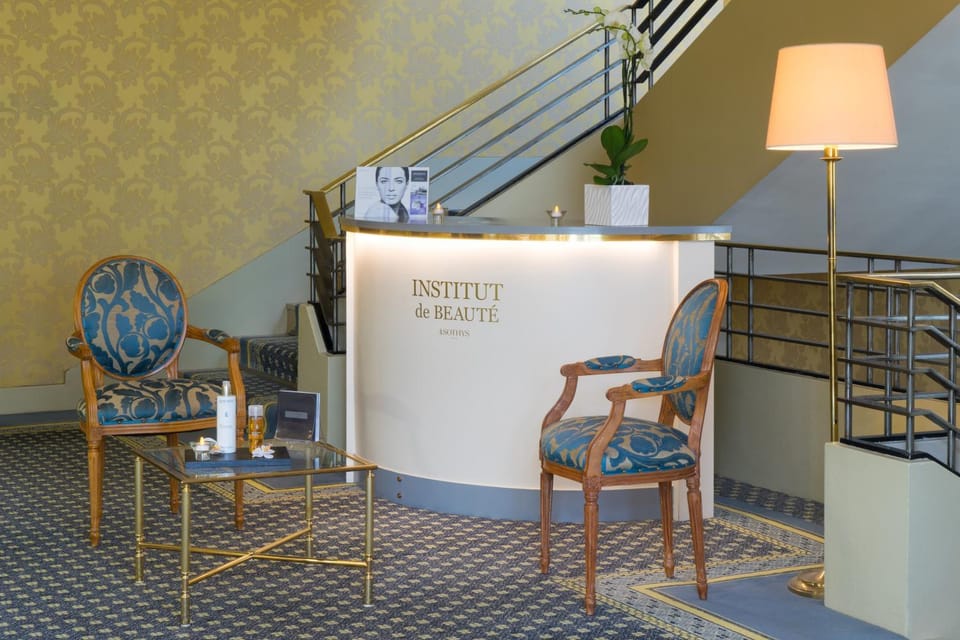 Massage, Spa and wellness centre/facilities