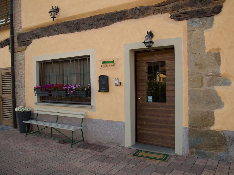 Property building, Facade/entrance, Property logo or sign, Lobby or reception, Landmark view, Street view