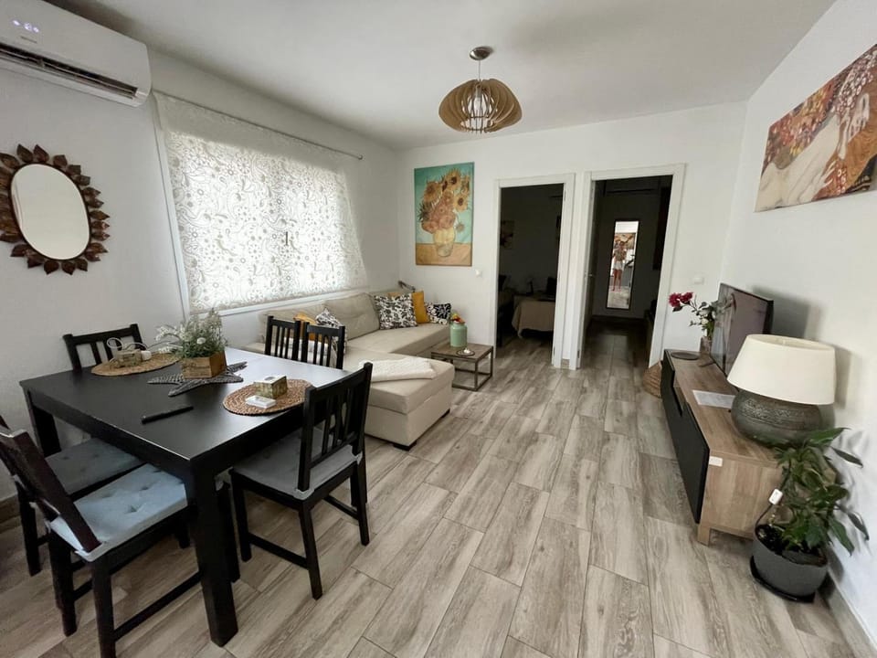 Pedregalejo Beach House Apartment in Malaga