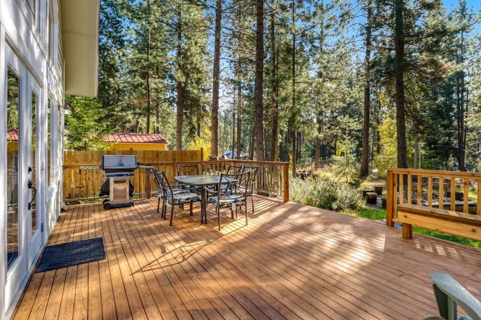 Twenty Pines House in Washington