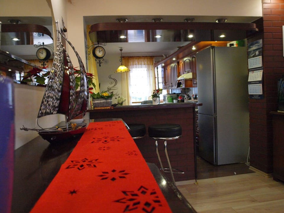 Communal lounge/ TV room, Communal kitchen